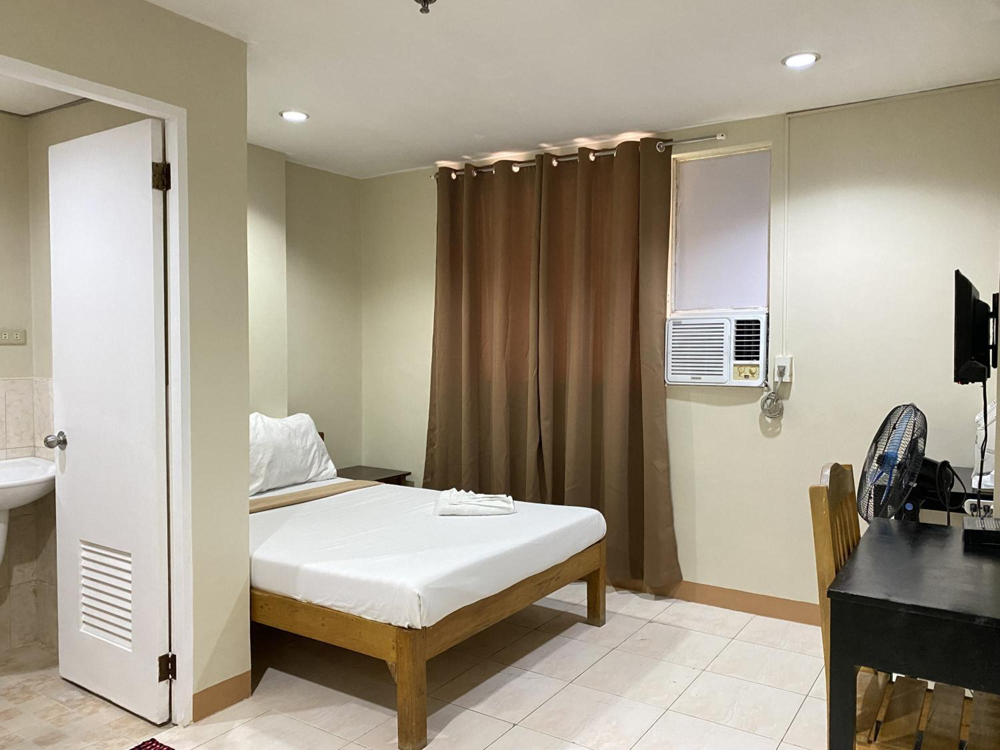 Lylie Hotel Cebu Zewnętrze zdjęcie