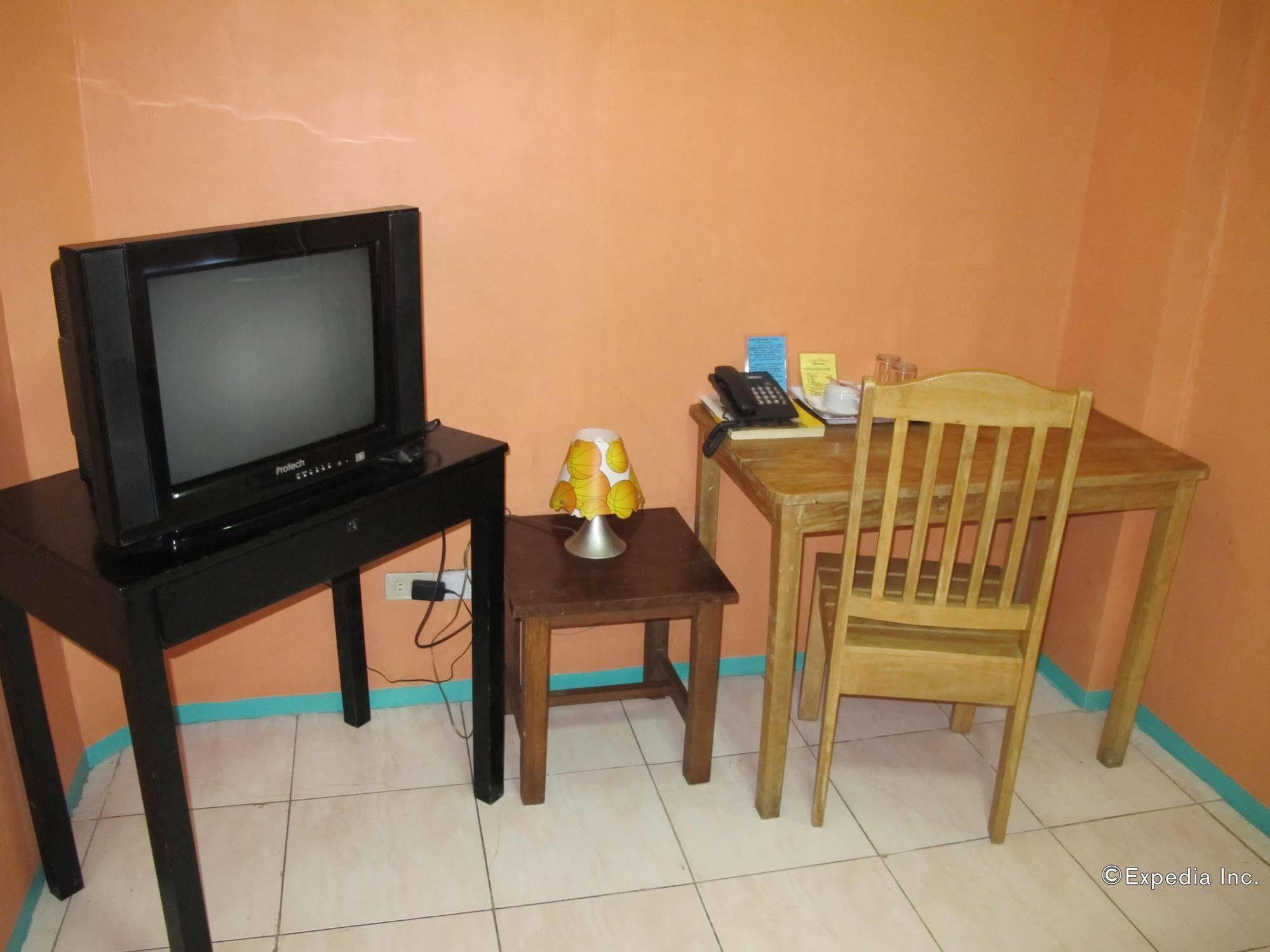 Lylie Hotel Cebu Zewnętrze zdjęcie
